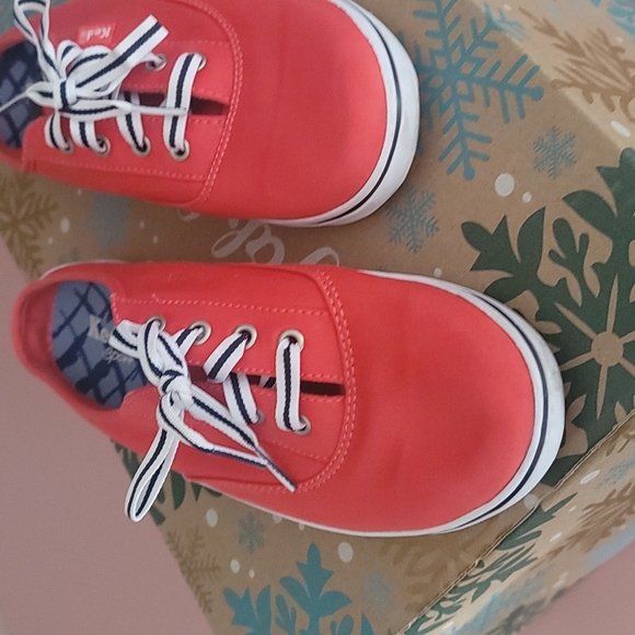 Keds Sneaker Canvas Slip Ons - Picture 2 of 3